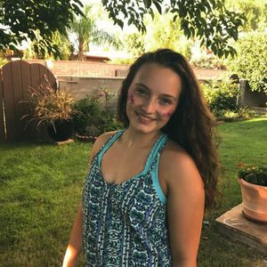 Meet your Posher, Elissa